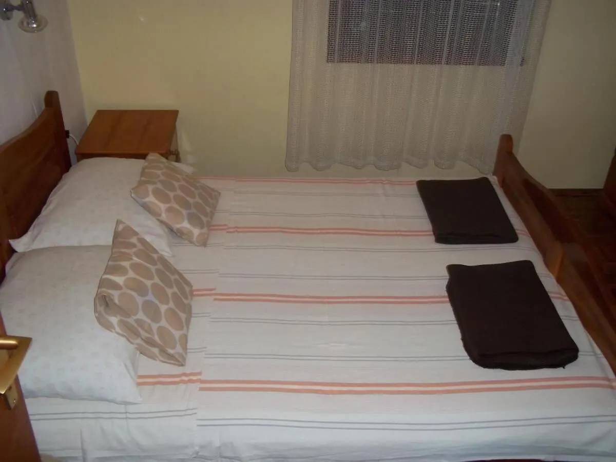 Apartment Branka Petrčane