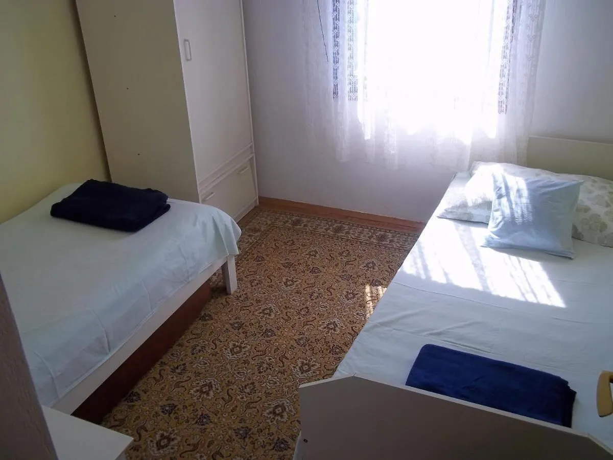 Apartment Branka Petrčane