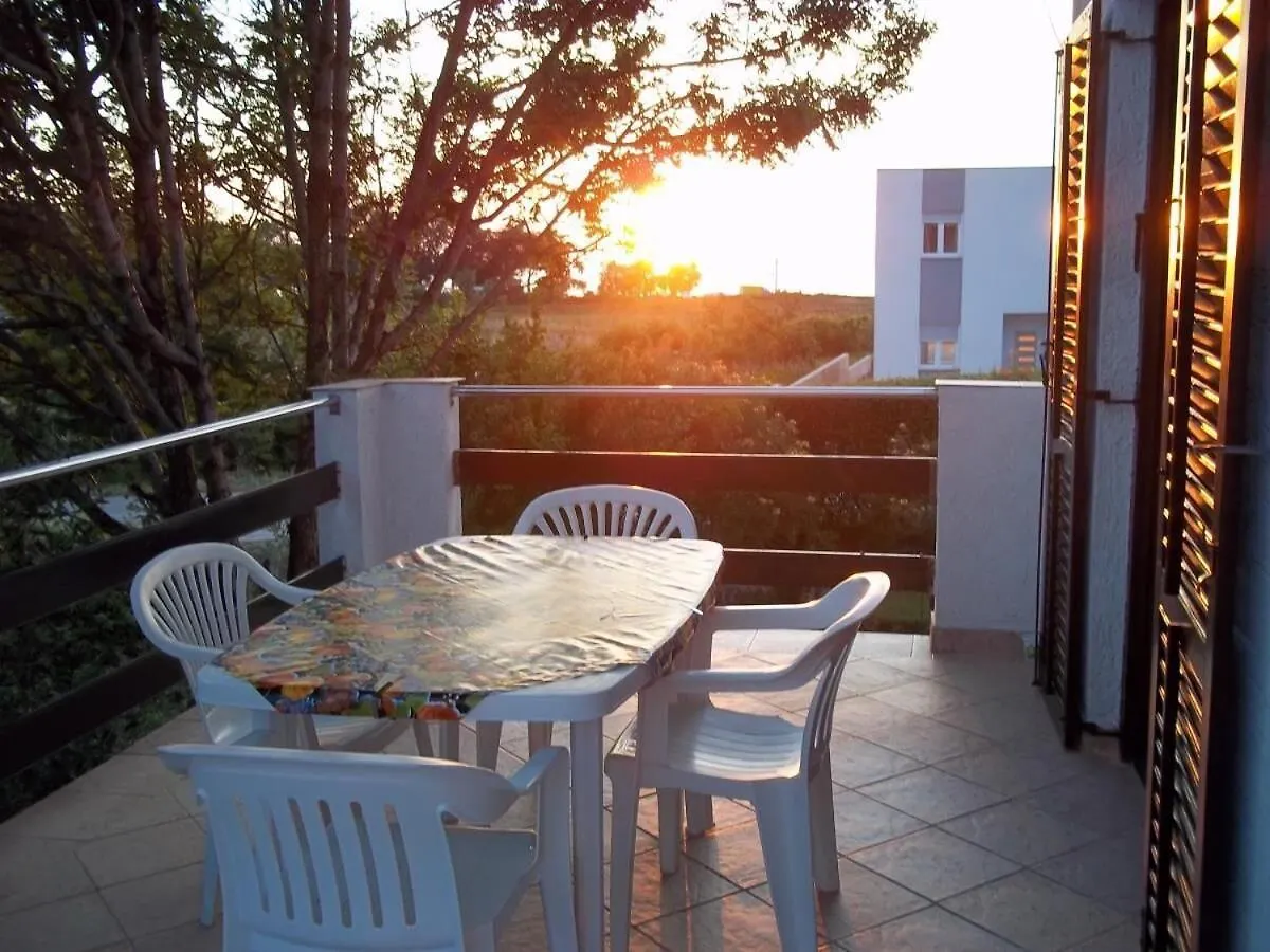 Apartment Branka Petrčane 0*,  Hırvatistan